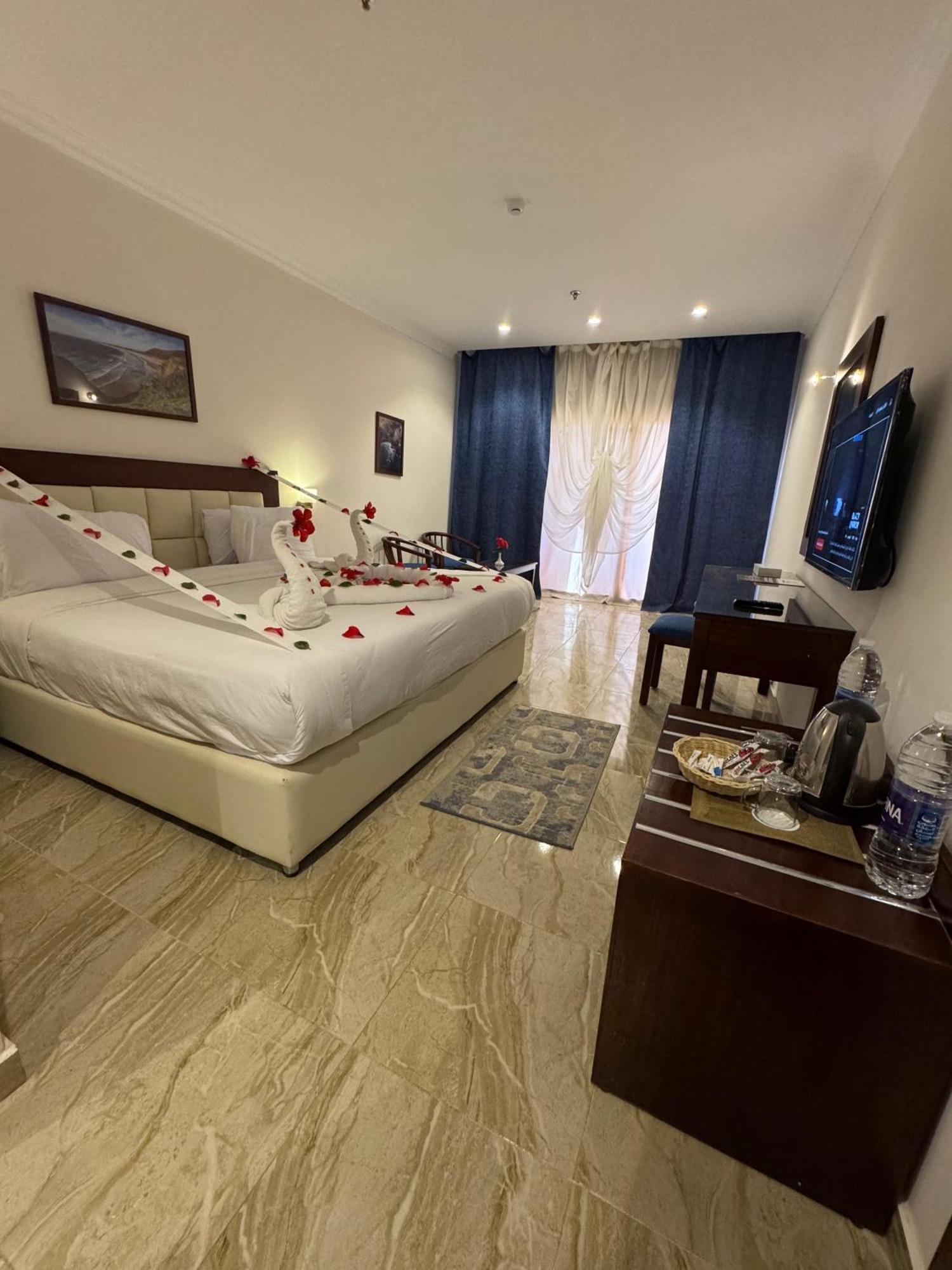 Dome Marina Hotel & Resort Ain Sokhna Ain Sukhna Exterior photo