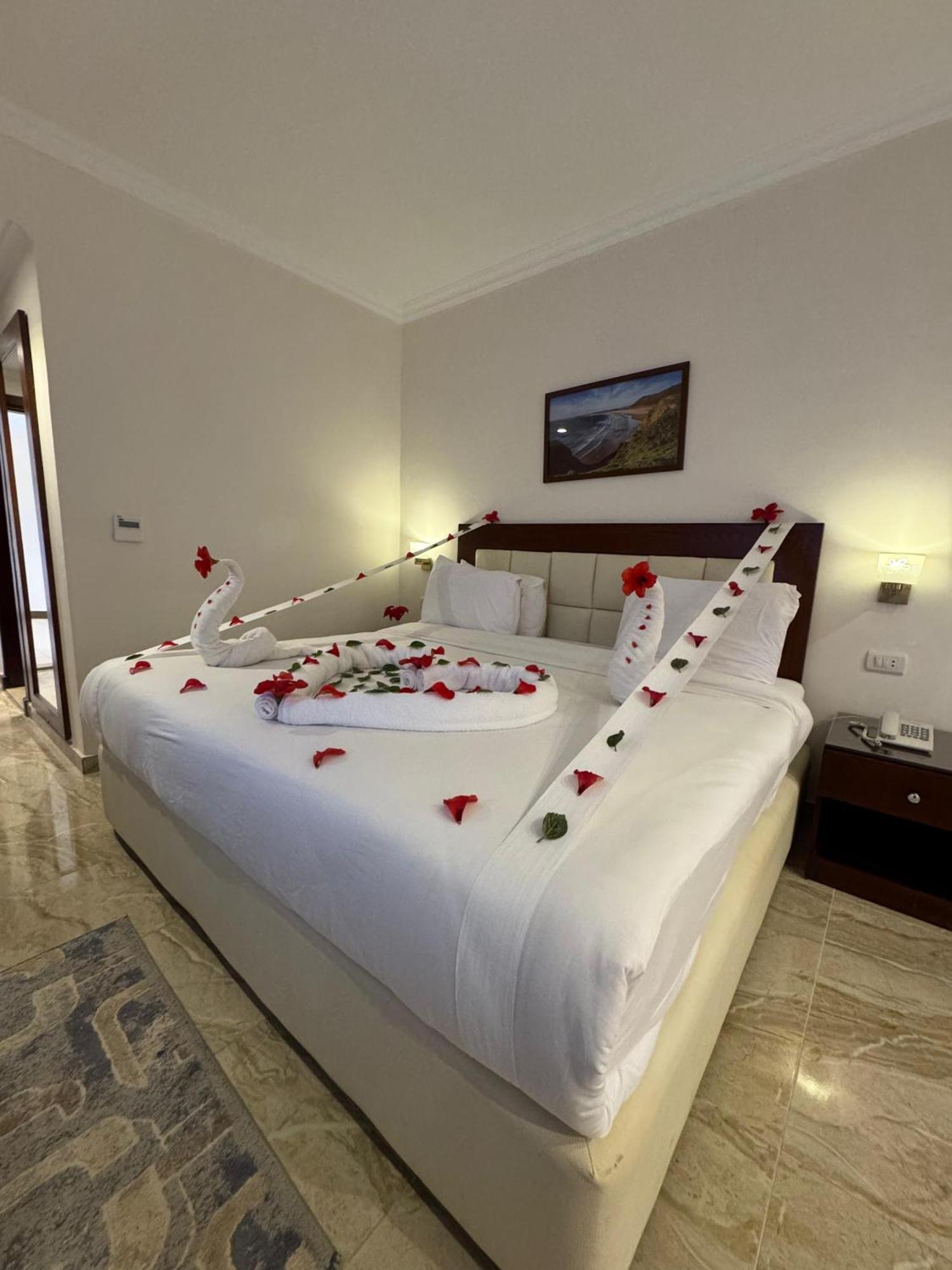Dome Marina Hotel & Resort Ain Sokhna Ain Sukhna Exterior photo